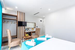 WP White Palace Hotel