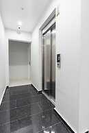 WP White Palace Hotel