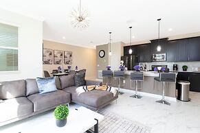 Gorgeous 4 Bd w Pool at Champions Gate Resort 1020