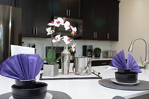 Gorgeous 4 Bd w Pool at Champions Gate Resort 1020