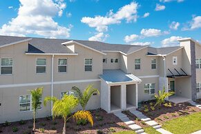 Gorgeous 4 Bd w Pool at Champions Gate Resort 1020