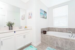 Family Friendly 2 Bd Close to Disney Champions Gate 8899