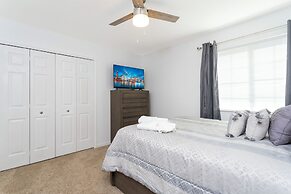 Beautiful 5Bd Single Family w Game Room 106 Lake Wilson Preserve