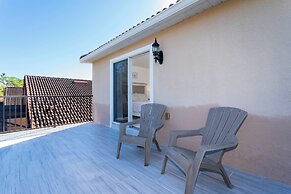 Beautiful 5Bd Single Family w Game Room 106 Lake Wilson Preserve