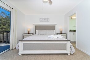 Beautiful 5Bd Single Family w Game Room 106 Lake Wilson Preserve