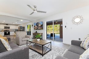 Beautiful 5Bd Single Family w Game Room 106 Lake Wilson Preserve