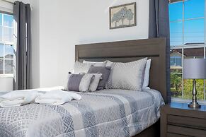 Beautiful 5Bd Single Family w Game Room 106 Lake Wilson Preserve