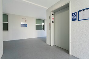 Family Friendly 2 Bd Close to Disney Storey Lake 105 3161