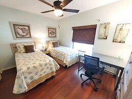 Ocean Village Club I35