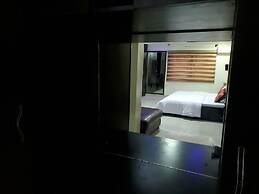 Stylish and Spacious 3bed Flat Shortlet Apartment