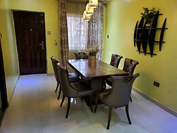 Stylish and Spacious 3bed Flat Shortlet Apartment