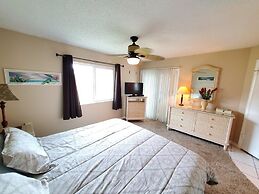 P26 - Ocean Village Club