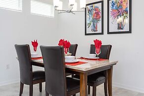 Gorgeous 3Bd 8 Guests Storey Lake Resort Close to Disney 101 3191