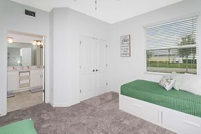 Gorgeous 3Bd 8 Guests Storey Lake Resort Close to Disney 101 3191