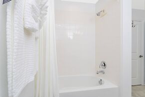 Gorgeous 3Bd 8 Guests Storey Lake Resort Close to Disney 101 3191