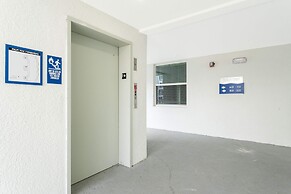 Gorgeous 3Bd 8 Guests Storey Lake Resort Close to Disney 101 3191