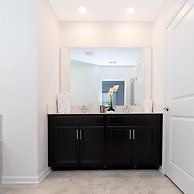 Luxury 2 Bd Close to Disney Champions Gate 1071