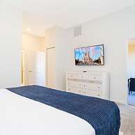 Luxury 2 Bd Close to Disney Champions Gate 1071