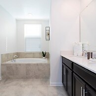 Luxury 2 Bd Close to Disney Champions Gate 1071