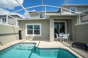 Stunning 5 Bd w Pool Close to Disney Champions Gate 1012