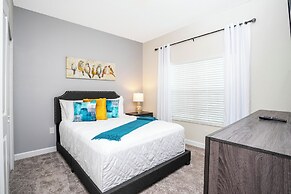 Stunning 5 Bd w Pool Close to Disney Champions Gate 1012