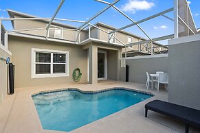 Stunning 5 Bd w Pool Close to Disney Champions Gate 1012