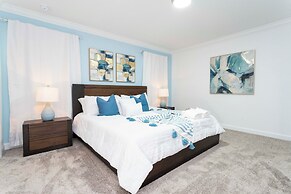 Stunning 4 Bd w Pool Close to Disney at Champions Gate 1158