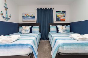 Stunning 4 Bd w Pool Close to Disney at Champions Gate 1158