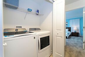 Stunning 4 Bd w Pool Close to Disney at Champions Gate 1158