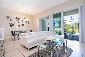 Fabulous Vacation Home w Screened Pool Close To Disney 146