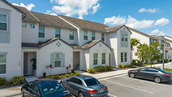 Fabulous Vacation Home w Screened Pool Close To Disney 146