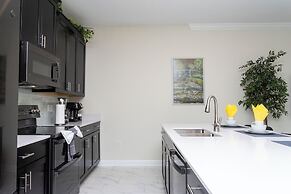 Gorgeous 4Bd w Pool Champions Gate 1196