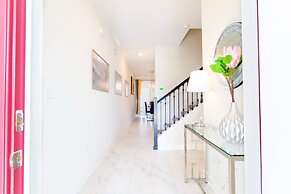 Gorgeous 4Bd w Pool Champions Gate 1196