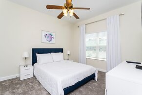 Gorgeous 4Bd w Pool Champions Gate 1196