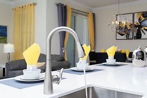 Gorgeous 4Bd w Pool Champions Gate 1196