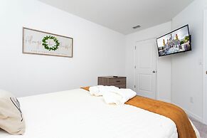 Gorgeous 3Bd Close to Disney Enclaves at Festival 1613