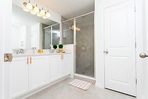 Gorgeous 3Bd Close to Disney Enclaves at Festival 1613