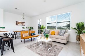 Gorgeous 3Bd Close to Disney Enclaves at Festival 1613