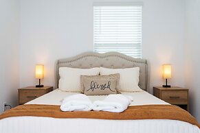 Gorgeous 3Bd Close to Disney Enclaves at Festival 1613