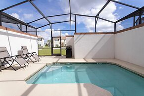 Stunning Four Bedroom w Screened Pool Close to Disney 1559