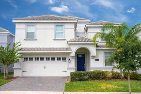 Stunning 9 Bd Single Family w Pool Champions Gate 1508