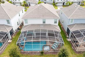 Stunning 9 Bd Single Family w Pool Champions Gate 1508