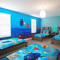 Stunning 9 Bd Single Family w Pool Champions Gate 1508