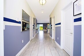 Stunning 9 Bd Single Family w Pool Champions Gate 1508