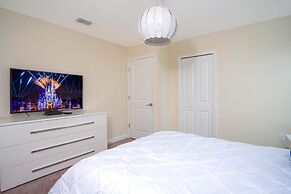 Stunning 9 Bd Single Family w Pool Champions Gate 1508