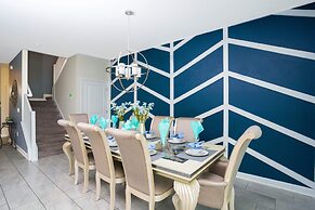 Stunning 9 Bd Single Family w Pool Champions Gate 1508