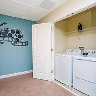 Stunning 9 Bd Single Family w Pool Champions Gate 1508