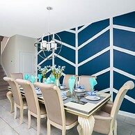 Stunning 9 Bd Single Family w Pool Champions Gate 1508