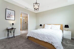 Accessible 3Bd Condo Close to Disney Storey Lake Orlando 208 3180