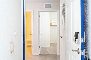 Accessible 3Bd Condo Close to Disney Storey Lake Orlando 208 3180